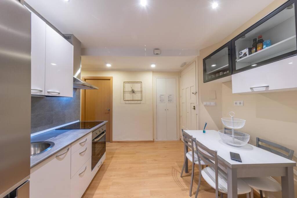 Exclusive & Cozy Apartment In The Center Of 소리아 외부 사진